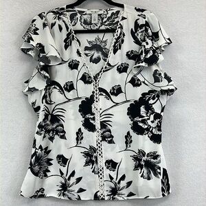 White House Black Market Blouse Top Sz L Black/White V-neck Flutter Sleeves EUC